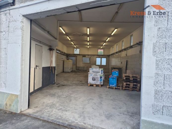 Gewerbehalle mit Hof- und Stellflächen in zentraler Lage von Steinau an der Straße – Foto 1