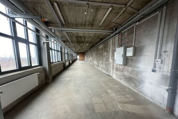 Flexible Lagerfläche (UG) in modernisiertem Industrieareal – ca. 260 m² mit Laderampe, LKW-Zufahrt & Rampe