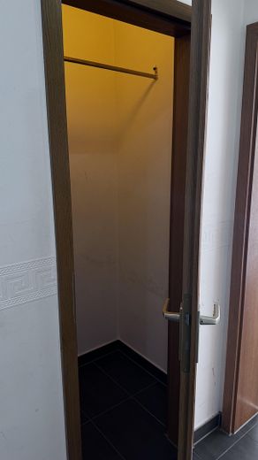 2-Zi Wohnung in Wiesbaden / Dotzheim /Bad/  Terrasse /Einbauküche/ Garage – Foto 9
