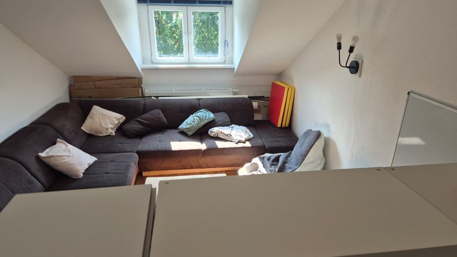 neue möbliert 3 Zi. DG Uni Nähe, befristet sofort bis 8 2027 – WJ-00172_bild_005.jpeg