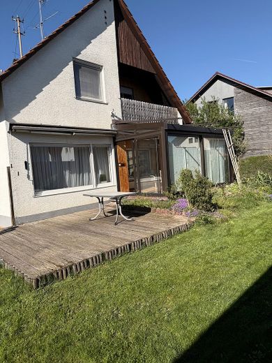 Freistehendes Einfamilienhaus in Neenstetten – Foto 2