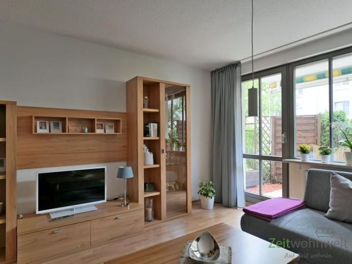 (EF1048_M) Dresden: Leubnitz-Neuostra, sehr schöne möblierte Wohnung mit Terrasse und Tiefgarage, WLAN inkl. – Foto 1