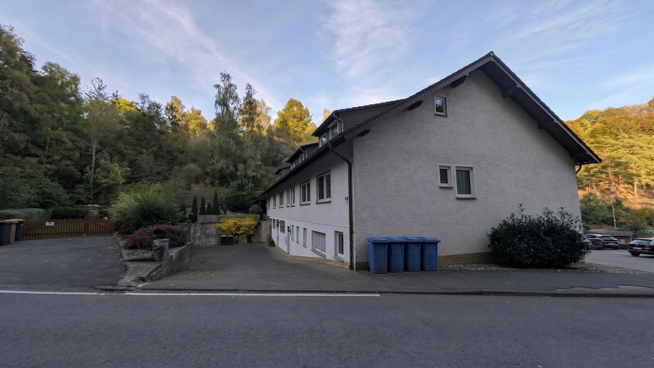 Investimento interessante: 5 unità abitative con potenziale di sviluppo vicino al lago Edersee – Meierweg 13b - Hof