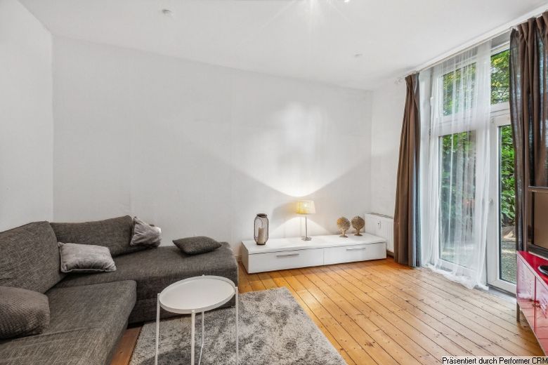 Sehr schöne Altbauwohnung mit Terrasse zum Hof, Dielenboden und geschmackvoller Möblierung, Internetzugang – a612500cc01623fd39a72e5ed7d3daa22bcf053b.jpg