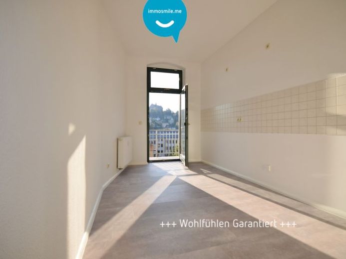 Stollberg • 2-Raum • Balkon • Bad mit Dusche • Sonnig • Einbauküche • jetzt anschauen! – Foto 1