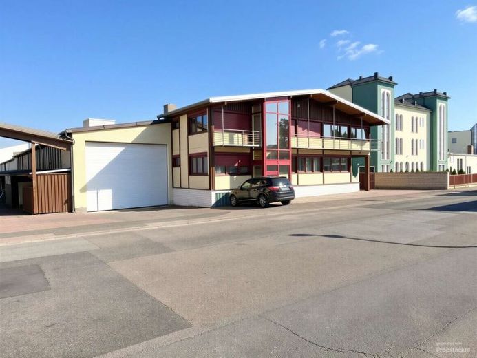 250 m² Bürofläche in Dietzenbach zu vermieten – फोटो 1