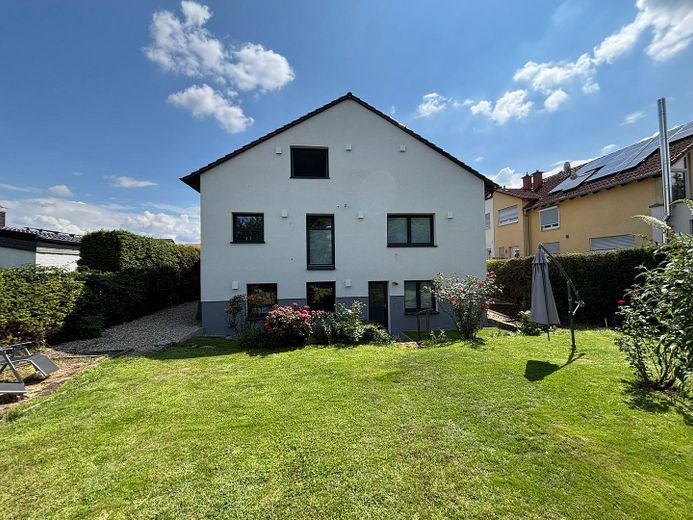 rückwärtige Ansicht