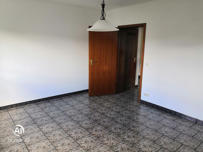 Schlafzimmer Blick zur Diele