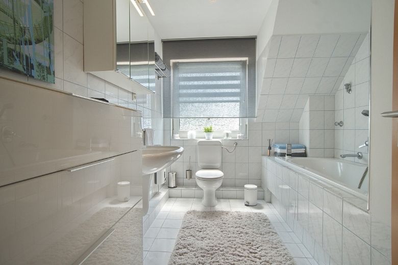 3bd6156ba8f798cfa67f5c1ab8ac07e67512b378.jpg