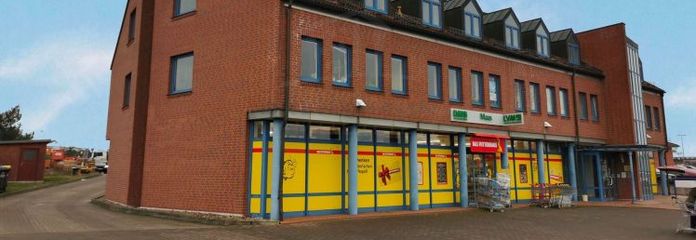 98.97 m² modern office in Waren | Bathroom with shower | Fitted kitchen | Tourist activity | In the heart of Mecklenburg-Western Pomerania