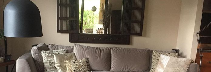 شقة جميلة من غرفتين مع حديقة في موقع هادئ – Wohnzimmer