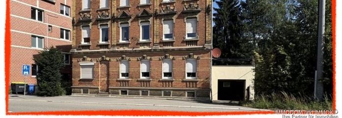 Vendesi interessante progetto di ristrutturazione con 3 appartamenti su più piani a Wilkau-Hasslau!