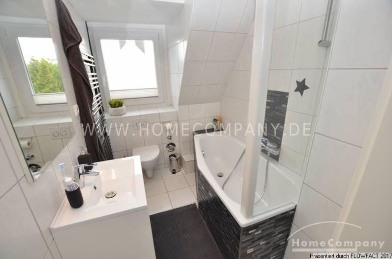 विशिष्ट अपार्टमेंट 3-कमरे, ऊपरी मंजिल, HafenCity Bremerhaven के पास – 21002869055f60ab34160a7e012e833aa9c4ff4f.jpg