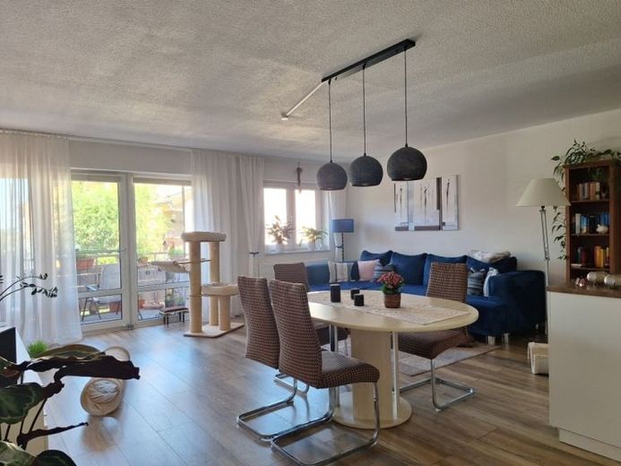 Brandis: ETW in 2020 komplett saniert - 3 Zimmer, 2 Balkone - frei werdend – Foto 1