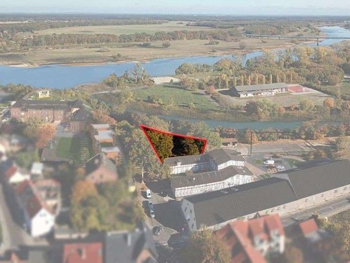 PROVISIONSFREI! 1.390m² Baugrundstück an der Elbe |2-3 geschossig bebaubar| Schönebeck bei Magdeburg – Foto 1