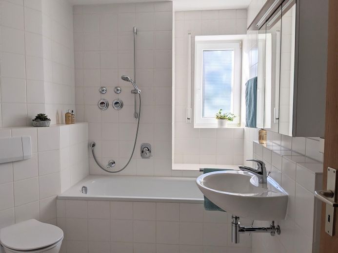Modern apartment on Eselsberg with garden – available immediately & commission-free! – Foto 22