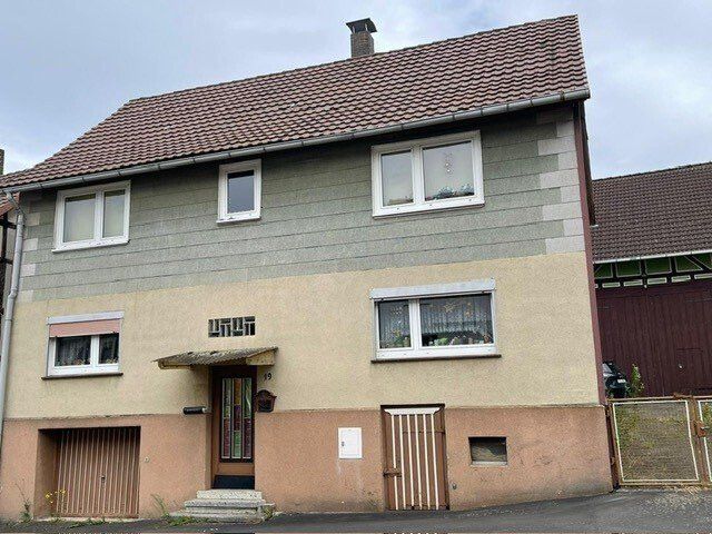 Frielendorf-OT, EFH + Scheune – Foto 1