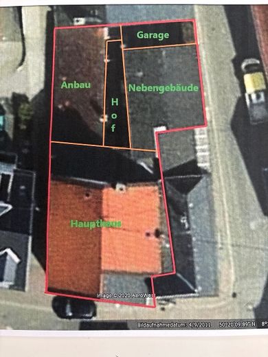 Einfamilienhaus mit Nebengebäude, Hof und Garage – Foto 27