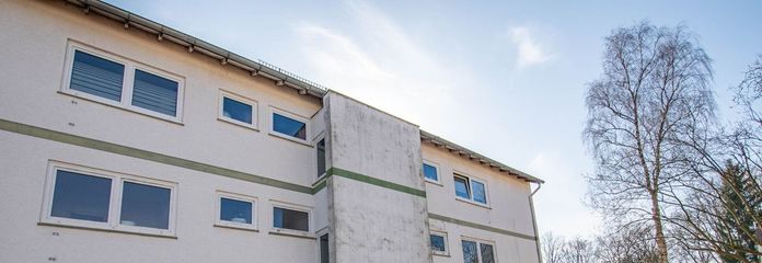 Eingang seitlich links