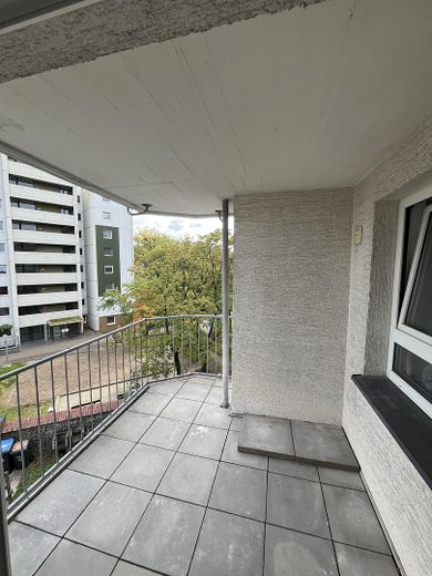 Wuppertाल में बालकनी वाला उजला 2-कमरों का अपार्टमेंट - Nordbahntrasse के पास – Balkon