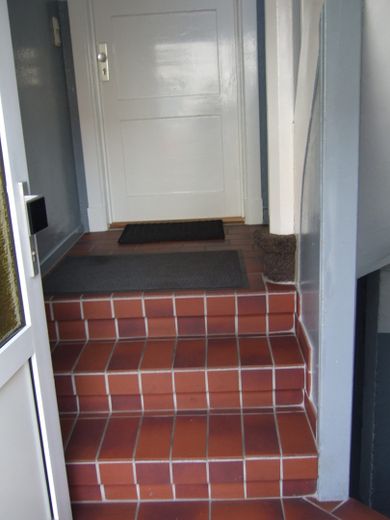 Güzel, aydınlık, 2 odalı daire – Tepenhaus