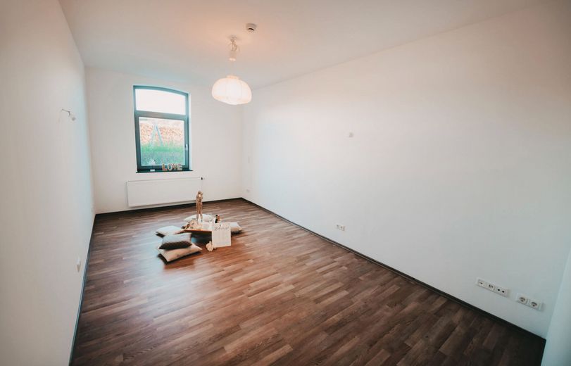 Gemütliche und geräumige 5-Zimmer-Erdgeschosswohnung zwischen Lübeck und Hamburg – Schlafzimmer