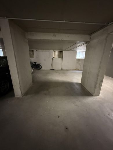 Provisionsfreies Traumhaftes Penthouse mit privater Dachterrasse und Fahrstuhl direkt in die Wohnung – Tiefgaragenstellplatz
