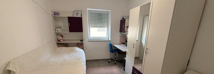 Kinderzimmer / Büro