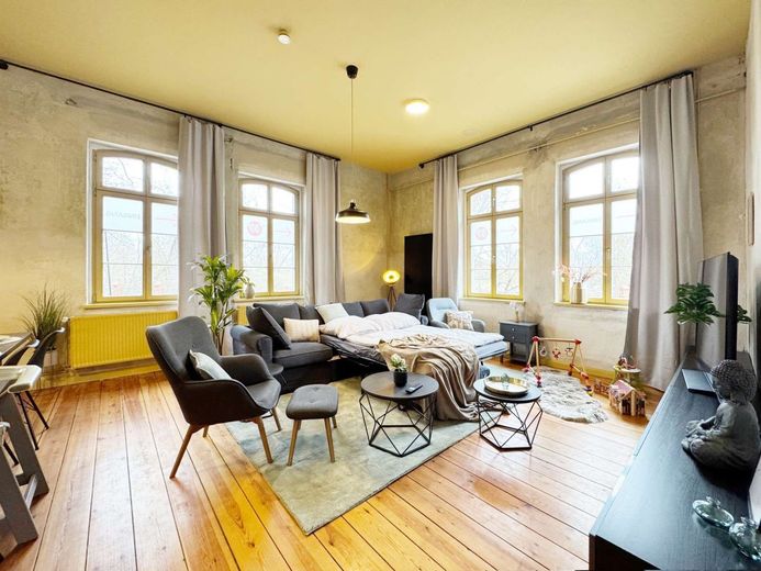 Design trifft Natur - Ferien-Wohnung am Kanal für bis zu 8 Personen (115m2) in Schönebeck – Wohnzimmer_1,40 Bett
