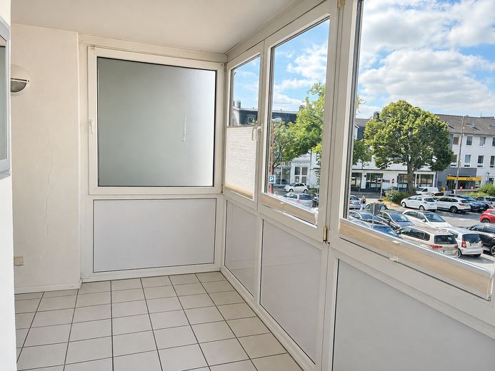 Inmueble comercial cercano al ayuntamiento en el centro de Velbert – Wintergarten