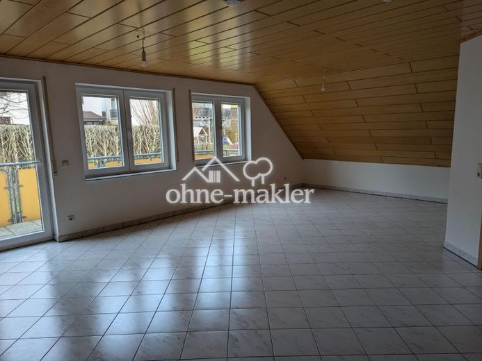 Große zentrale Wohnung in Nöttingen – Foto 1