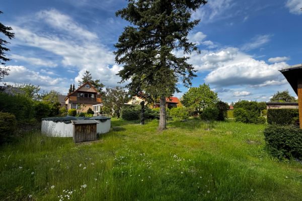 Baugrundstück in ruhiger zweiter Reihe mit 612 m² für Ihr individuelles Eigenheim