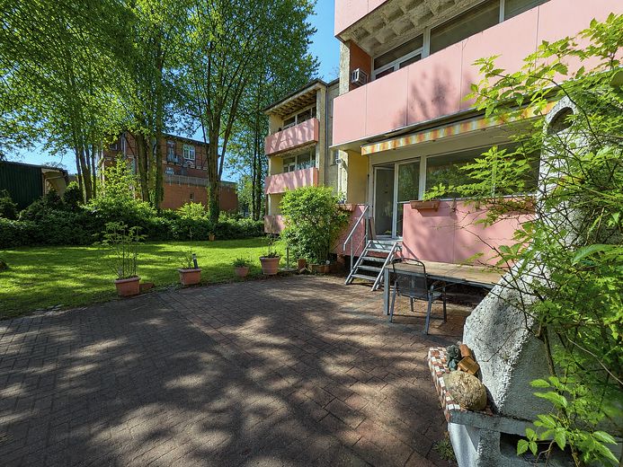 Renovierte Terassen-Wohnung in begehrter Lage Zehlendorf - sofort bezugsfrei, ohne Provision – Terrasse