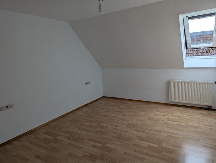 Große zentrale Wohnung in Nöttingen – Foto 10