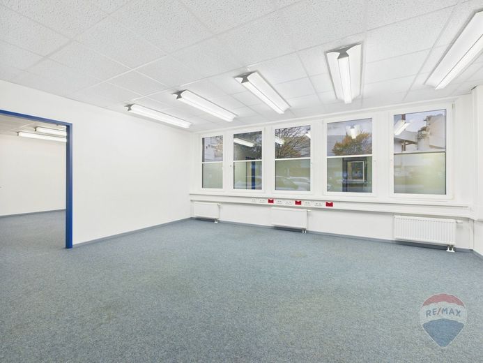 Provisionsfrei für Mieter! -Moderne Bürofläche- hell und barrierefrei – Büro 2