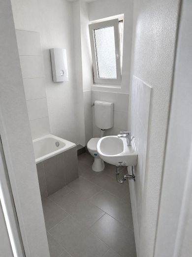 ¡Sin comisión y sin gastos adicionales! Edificio de viviendas plurifamiliar en Bochum – Foto 10