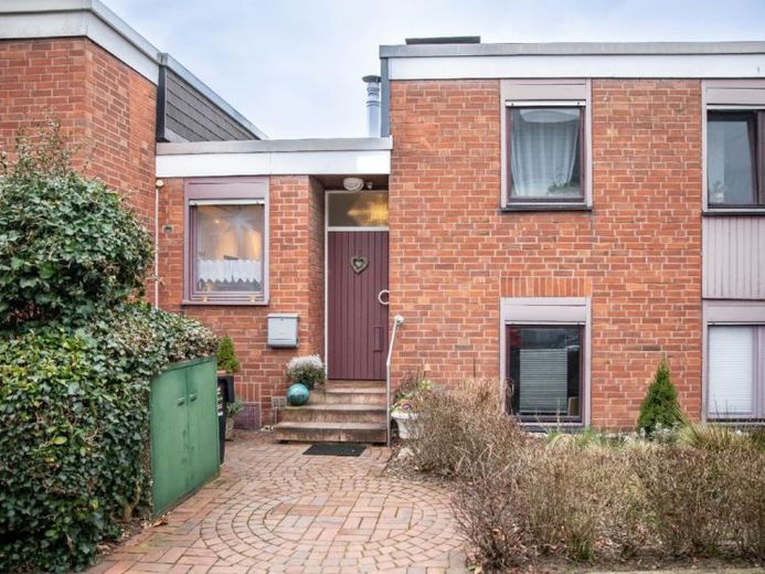 Den Unterbacher See vor der Tür! Einfamilienhaus in Düsseldorf-Unterbach – Ihr neues Zuhause wartet! – Foto 1