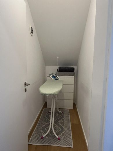 Abstellzimmer DG