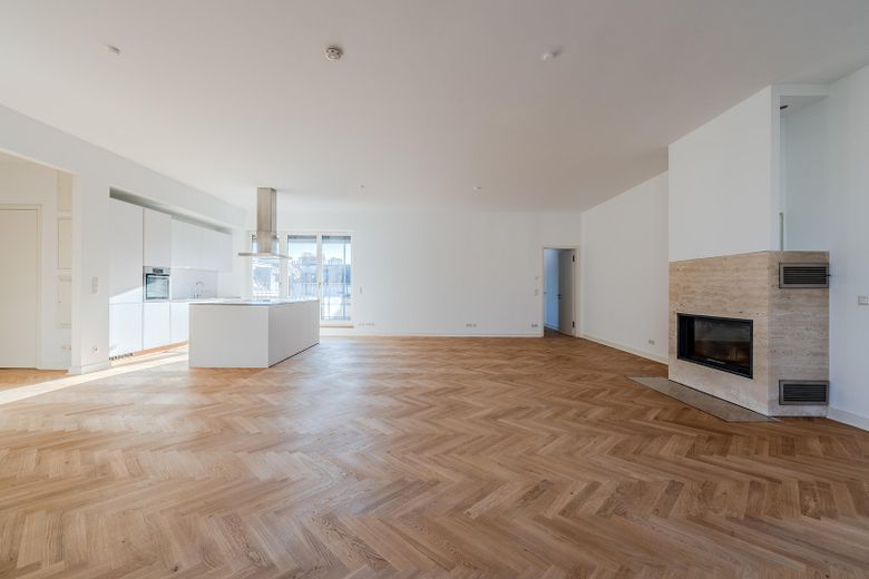 Dachgeschosswohnung inkl. Aufdachterrasse nahe Ludwigkirchplatz - provisionsfrei – Foto 2
