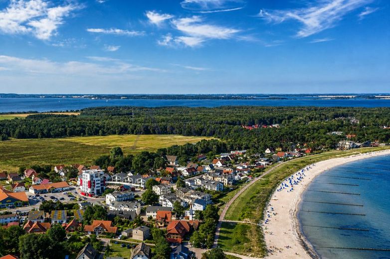 Exklusives Penthouse mit Ostsee- und Boddenblick - für Selbstnutzung 
oder Kapitalanlage – weite Küstenlandschaft
