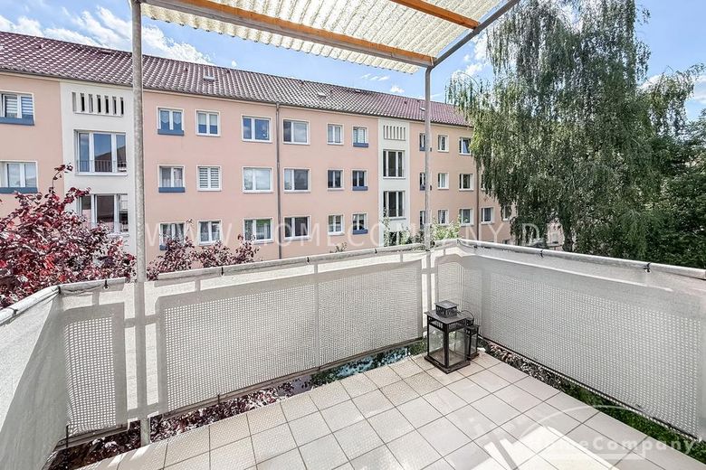 28086 HomeCompany Dresden Möbliert/Furnished 2-Zimmer Apartment mit Balkon in Dresden-Großzschachwitz max. 2 Personen – 98a8b58b224b8140c066fa8d29aae4922442be81.jpg
