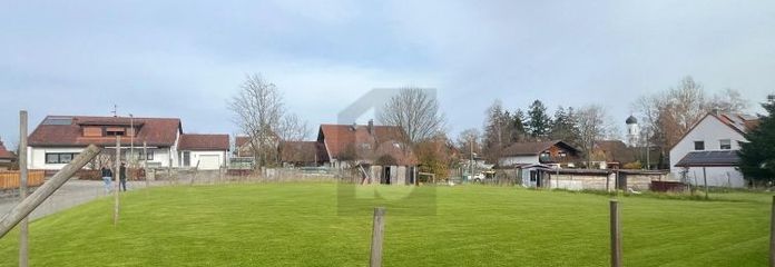BAUREIFES GRUNDSTÜCK  SOFORT STARTEN!