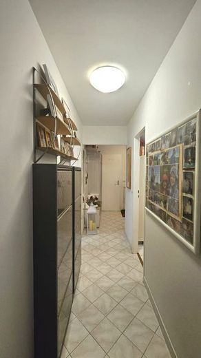 Charmante Etagenwohnung mit Süd-Balkon und TG-Stellplatz - München Hasenbergl – PHOTO-2026-02-19-13-52-21