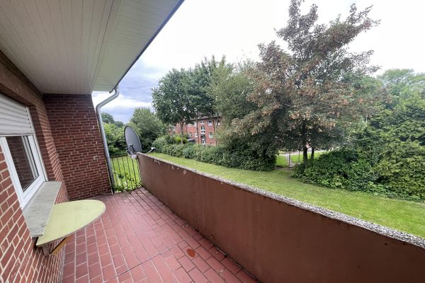 Appartamento di 3 locali con balcone in posizione tranquilla