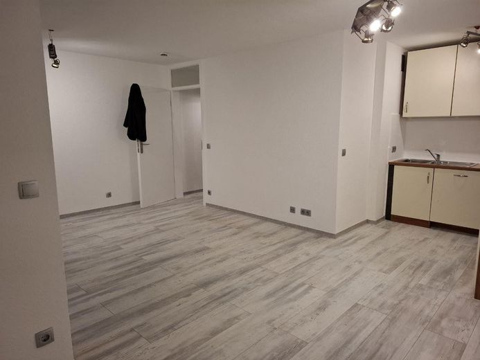 1-Zimmer-Wohnung mit Einbauküche und Balkon, Worms, ruhige Lage, Fahrstuhl – Foto 31