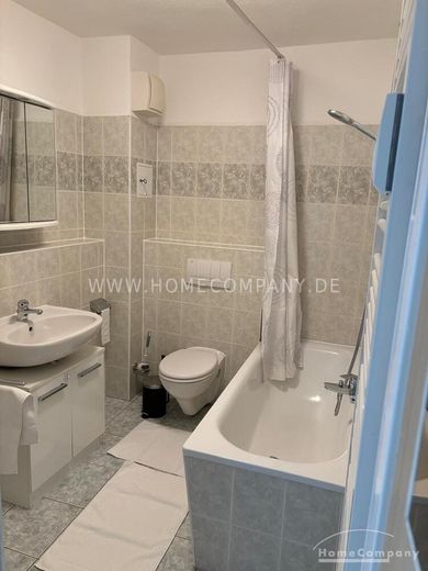 26722 HomeCompany सुसज्जित/Furnished कमरा 3-व्यक्ति साझा अपार्टमेंट में, Bad Elster में Medfachschule के पास – 12d62342125886364f937d3ac38f99282c8a5cb3.jpg