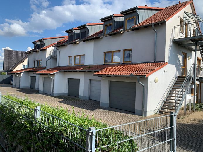 Nordansicht - Eingang rechts