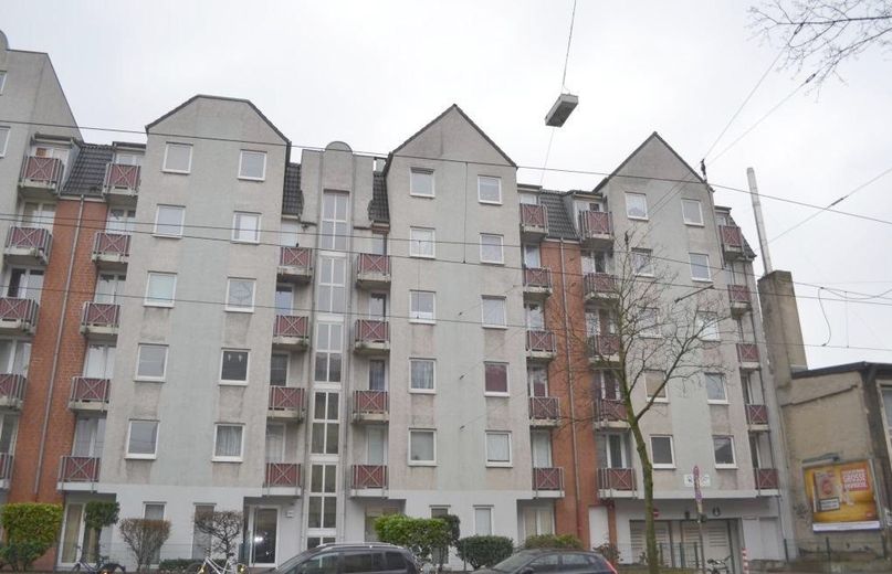 Doppelparker in Düsseldorf-Oberbilk zu vermieten – Außenansicht