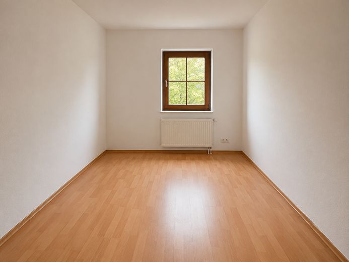 Helle 2-Raum Wohnung in ruhiger Lage mit Terrasse – Schlafzimmer