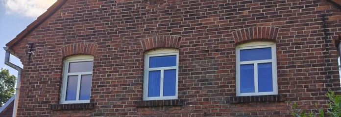 Односемейный дом с амбаром и земельным участком площадью 447 м² в Петерсберге близ Айзенберга